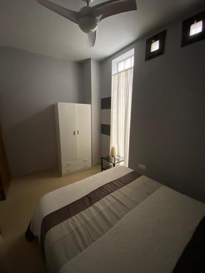 Habitacion Centrica Granada Bagian luar foto
